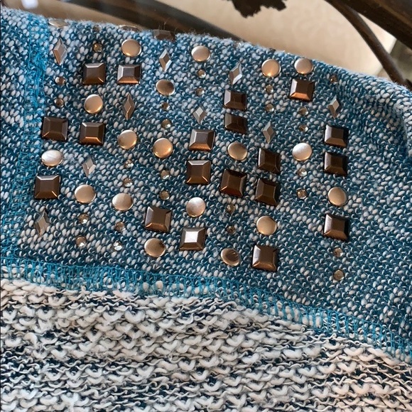 NWOT Vocal embellished sweater. Sz XL - Picture 3 of 8